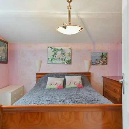 Holiday home Maison Charmante A Villenauxe